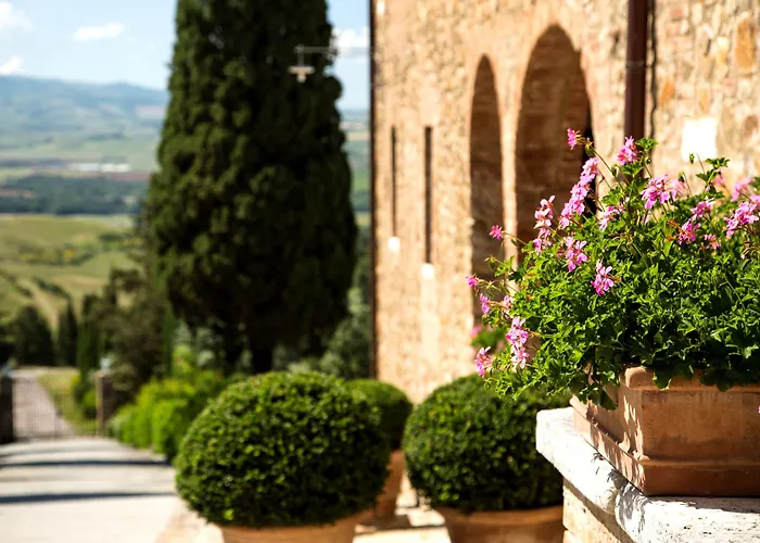 Castello Banfi - Il Borgo - Relais Et Chateaux